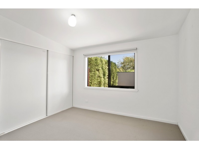 3/12 Graeme Avenue, Montmorency VIC 3094