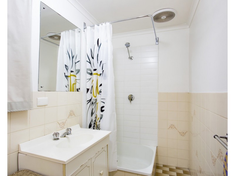 88 Laura Street, Brunswick VIC 3056