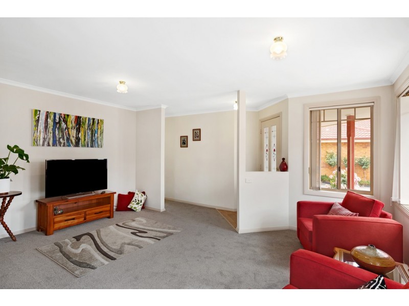 3/19-21 Lyell Parade, Greensborough VIC 3088