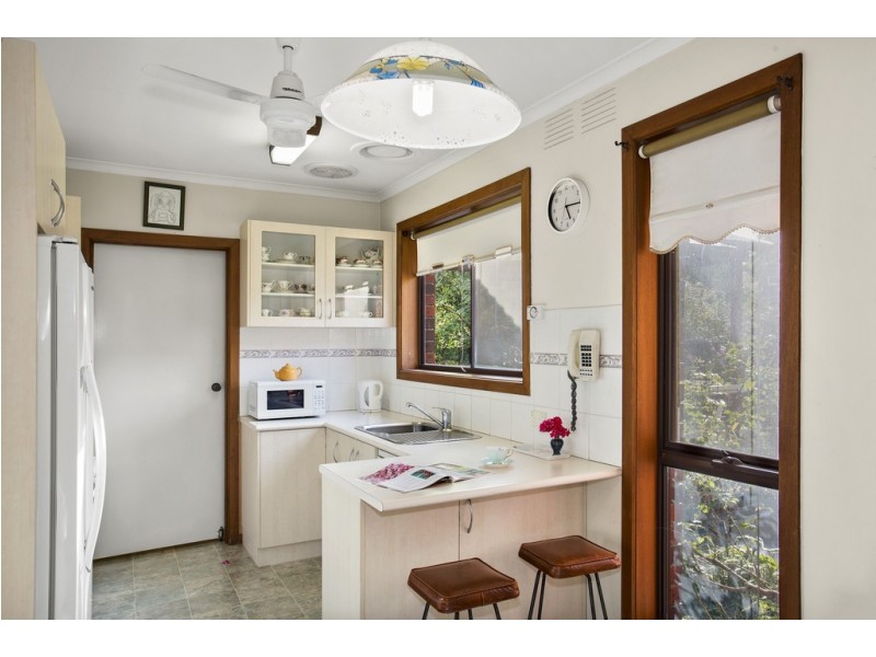 2/49 Vermont Parade, Greensborough VIC 3088