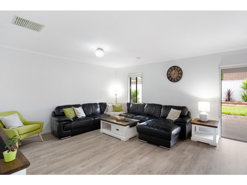 23 Escape Drive, Doreen VIC 3754