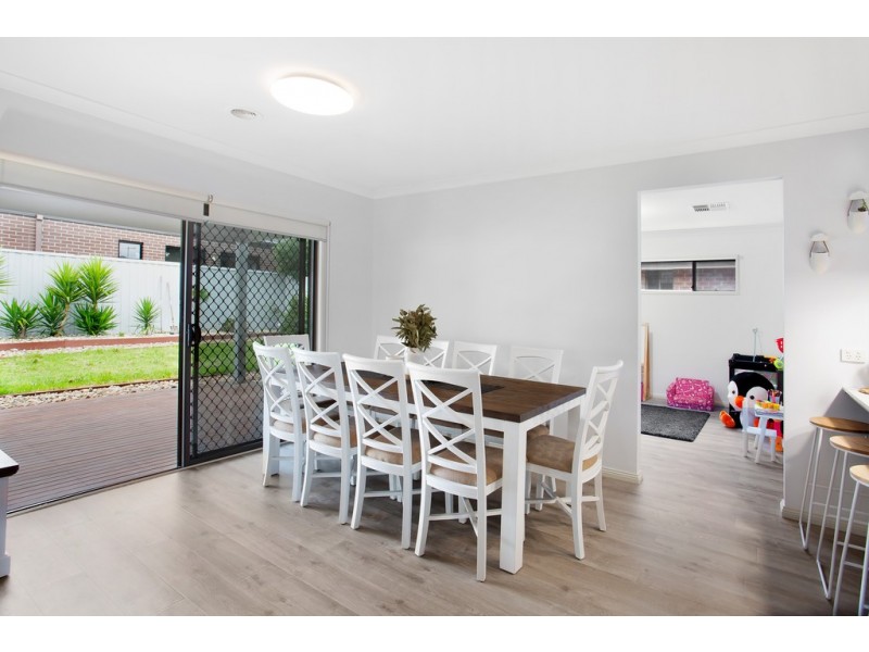 23 Escape Drive, Doreen VIC 3754