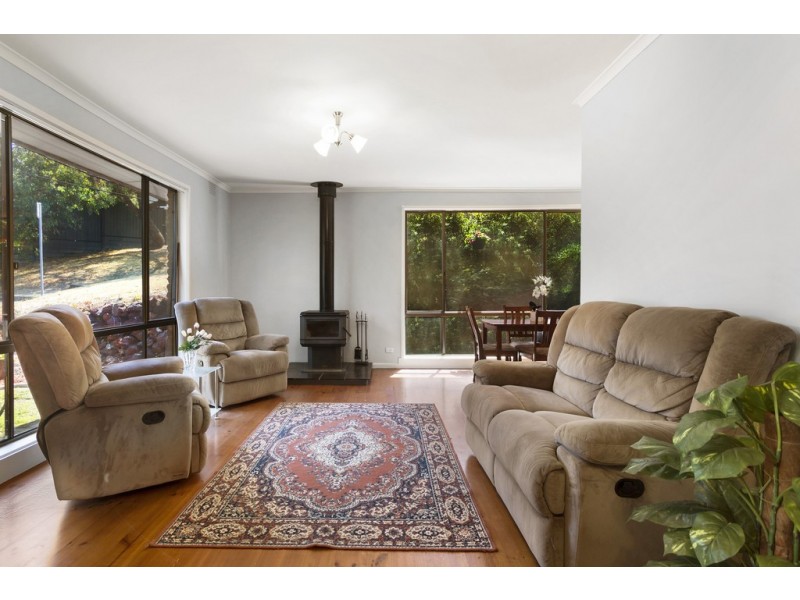 26 Toorac Drive, Briar Hill VIC 3088