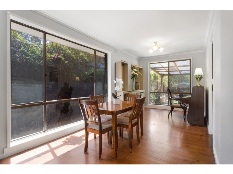 26 Toorac Drive, Briar Hill VIC 3088