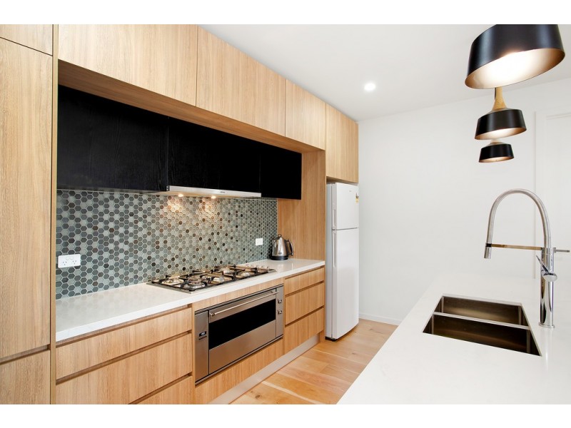 1/115 Messmate Street, Lalor VIC 3075