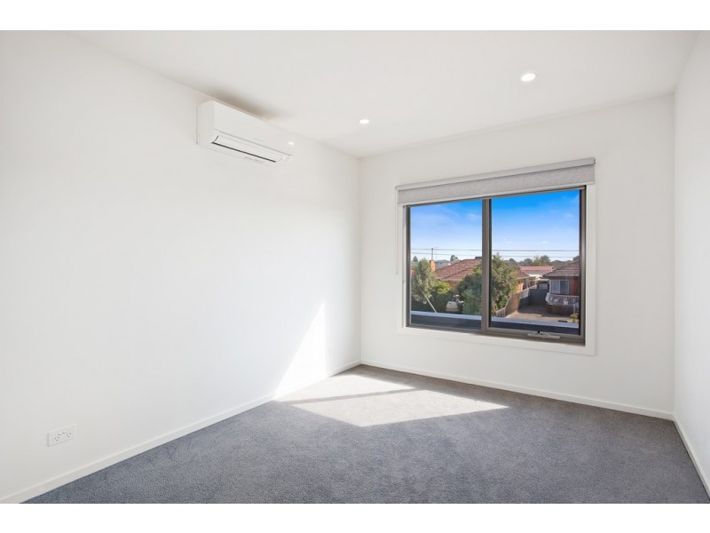 1/115 Messmate Street, Lalor VIC 3075