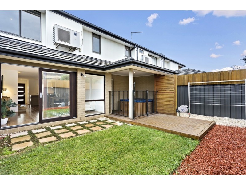 5 Dalziel Drive, Mernda VIC 3754