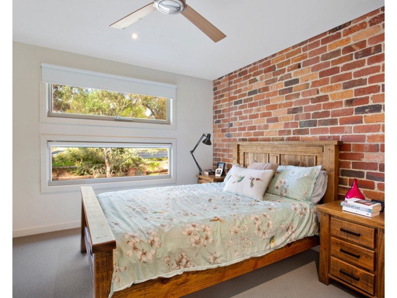 2/76 Patyah Street, Diamond Creek VIC 3089