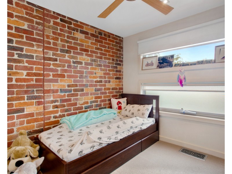 2/76 Patyah Street, Diamond Creek VIC 3089