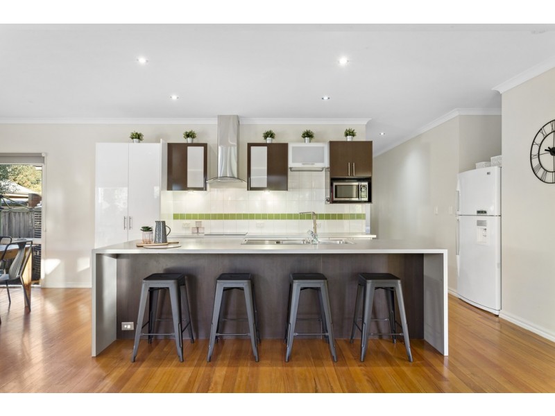 23 Downey Drive, Doreen VIC 3754