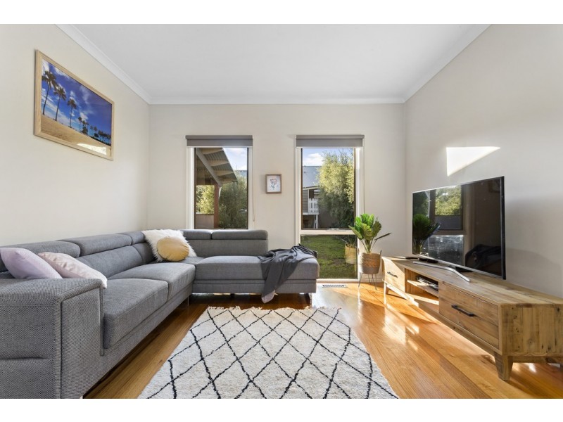 23 Downey Drive, Doreen VIC 3754