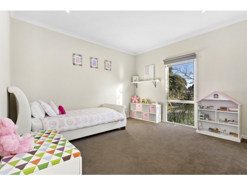 23 Downey Drive, Doreen VIC 3754