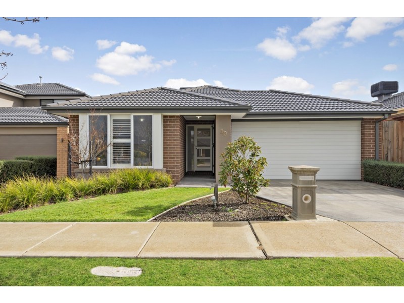 30 Windermere Parade, Doreen VIC 3754