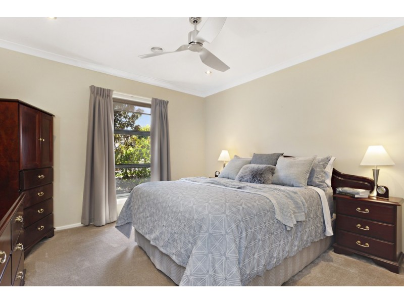 21 Breenview Place, Doreen VIC 3754