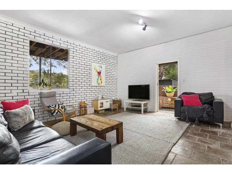 14 Acheron Crescent, Eltham North VIC 3095