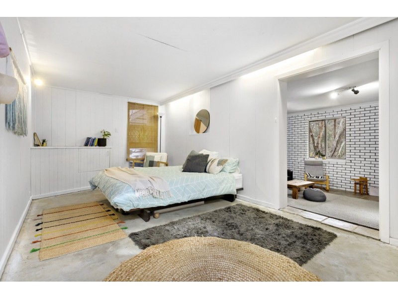 14 Acheron Crescent, Eltham North VIC 3095