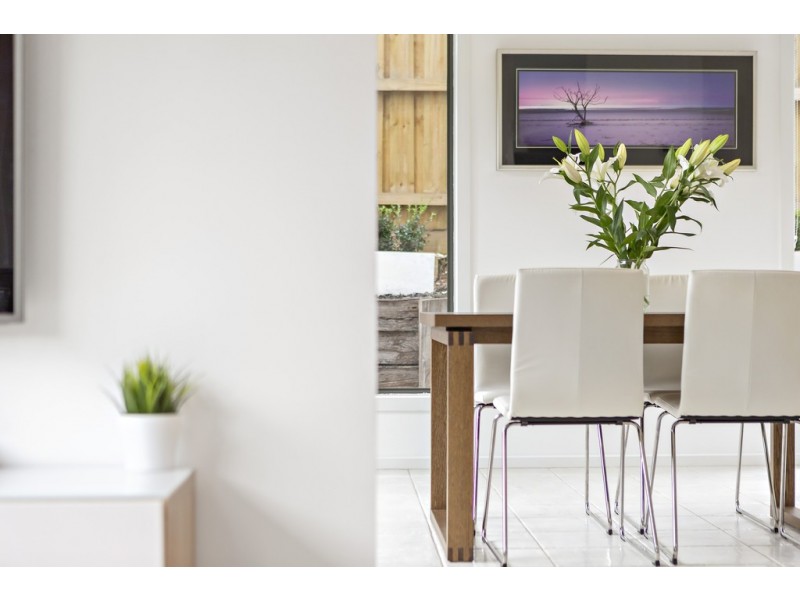 2/1 Rattray Road, Montmorency VIC 3094