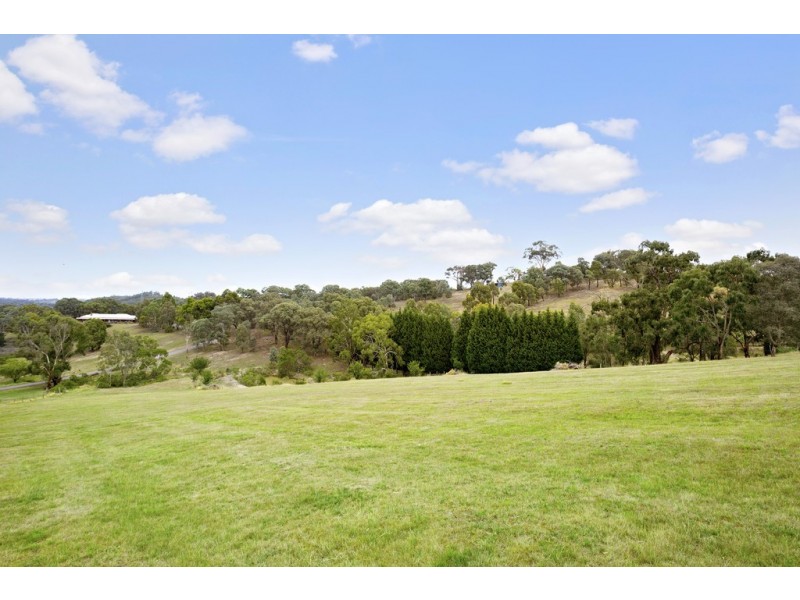 349-357 Ironbark Road, Yarrambat VIC 3091