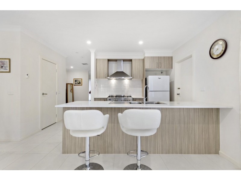 5 Corrimbla Avenue, Wollert VIC 3750