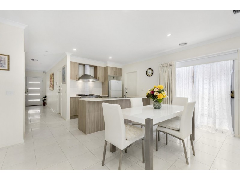 5 Corrimbla Avenue, Wollert VIC 3750