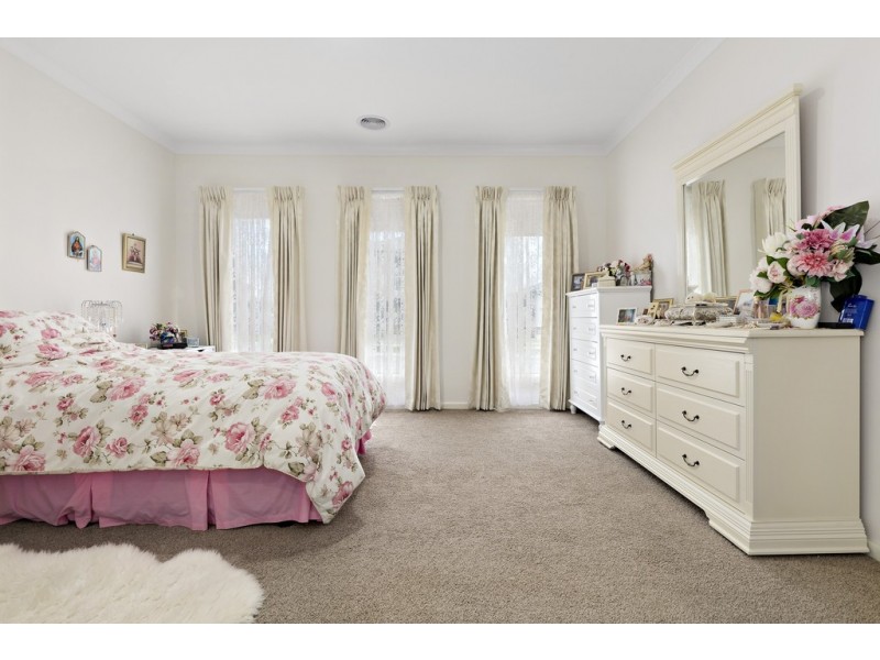 5 Corrimbla Avenue, Wollert VIC 3750