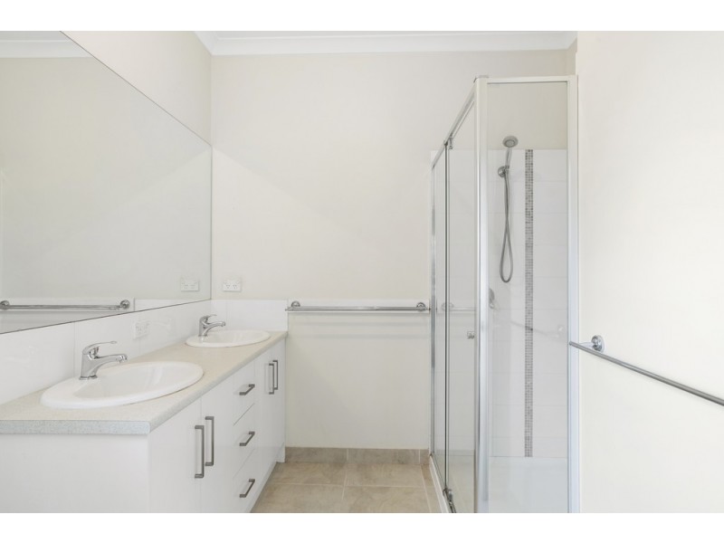 5 Karakul Crescent, Doreen VIC 3754