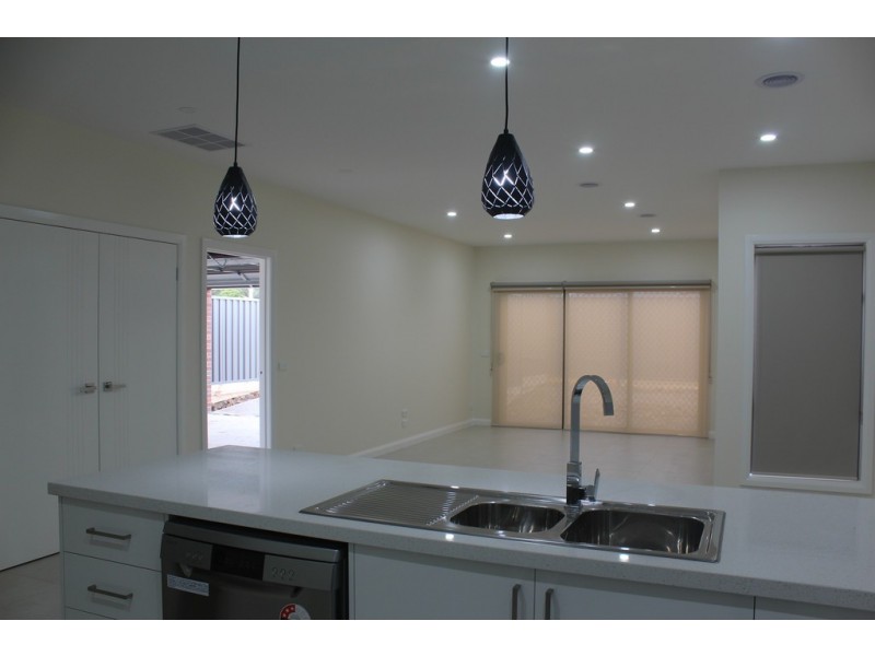 3 Independence Boulevard, Doreen VIC 3754