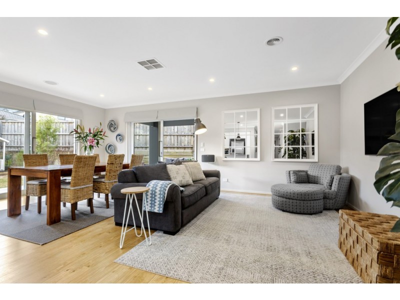 7 Resolution Circuit, Doreen VIC 3754