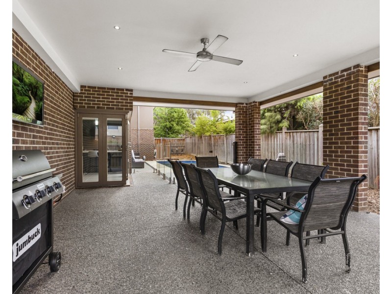 2 The Parkway, Mernda VIC 3754