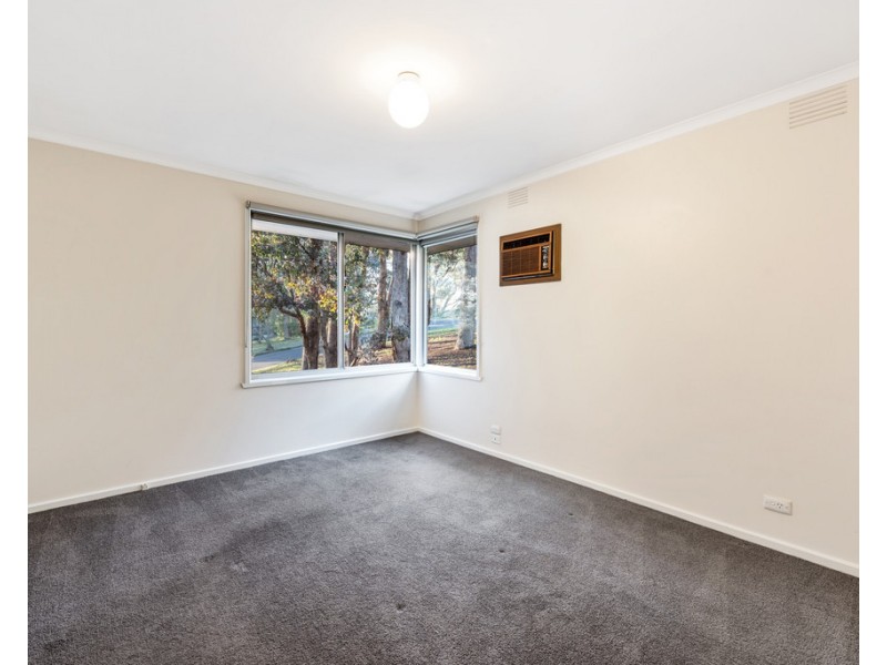 29 Woodland Grove, Briar Hill VIC 3088