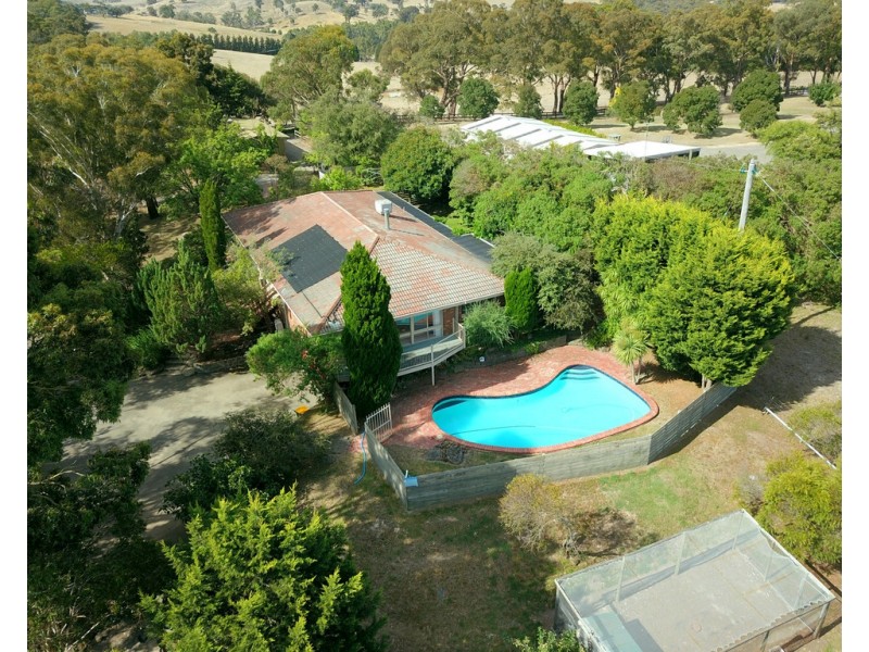 70 Brocks Road, Doreen VIC 3754