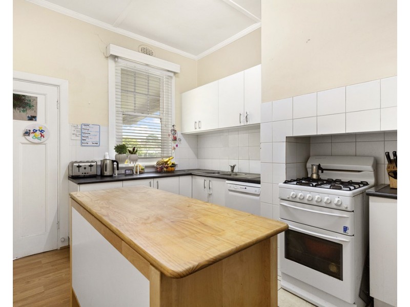 145 North Road, Reservoir VIC 3073