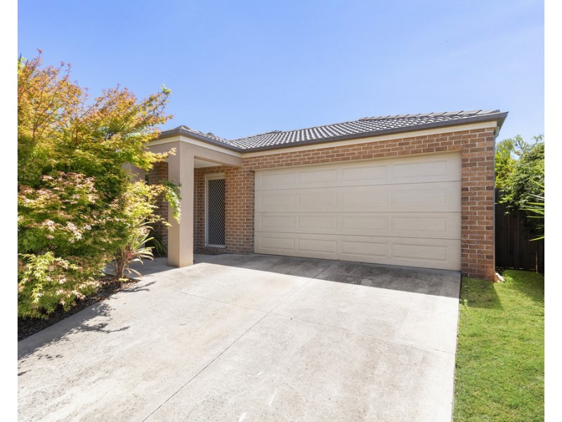 19 Embankment Road, Doreen VIC 3754