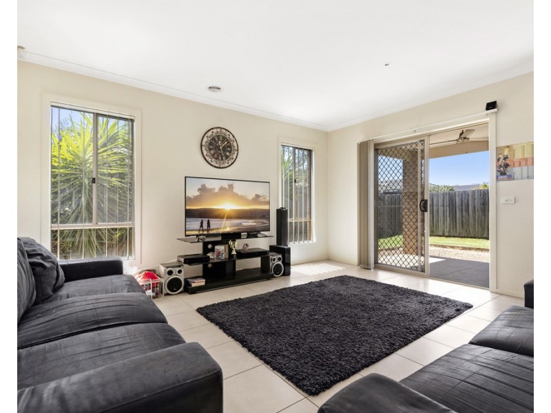 19 Embankment Road, Doreen VIC 3754