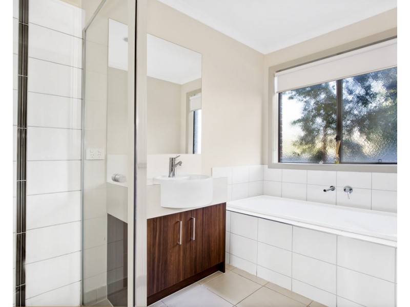 5 Altitude Drive, Doreen VIC 3754