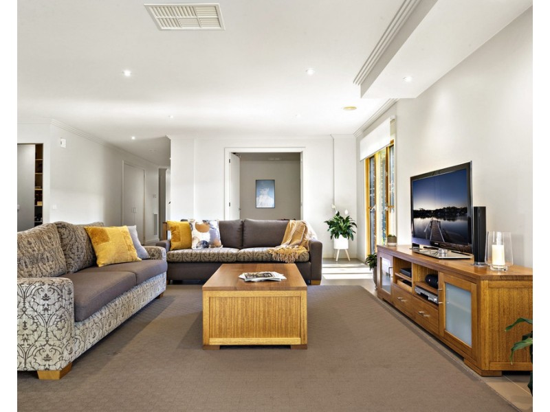 82 Brookwood Avenue, Doreen VIC 3754