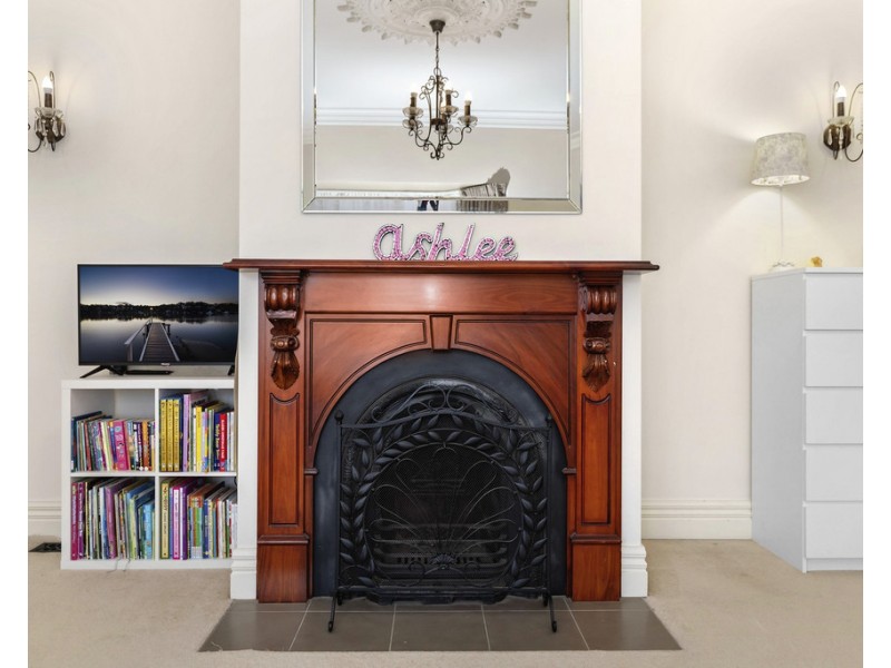 24-26 Laurimar Hill Drive, Doreen VIC 3754