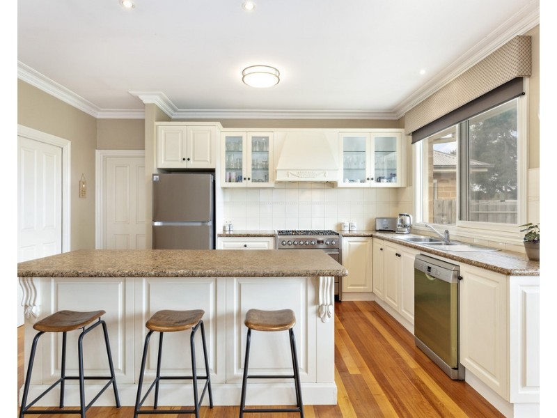 24-26 Laurimar Hill Drive, Doreen VIC 3754