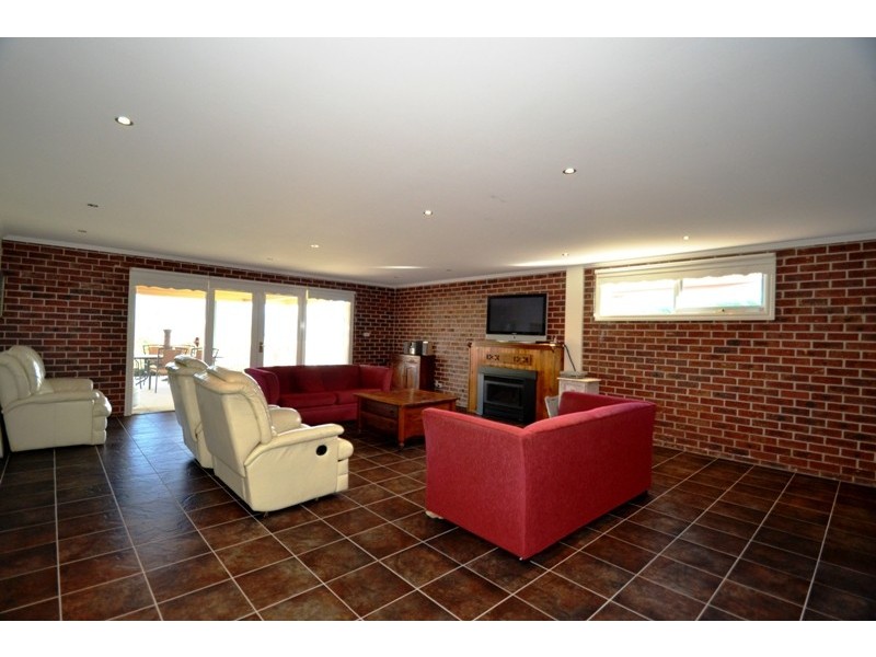 89 Brookwood Avenue, Doreen VIC 3754