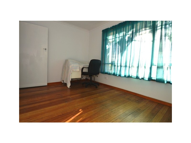 57 Pinehills Drive, Greensborough VIC 3088