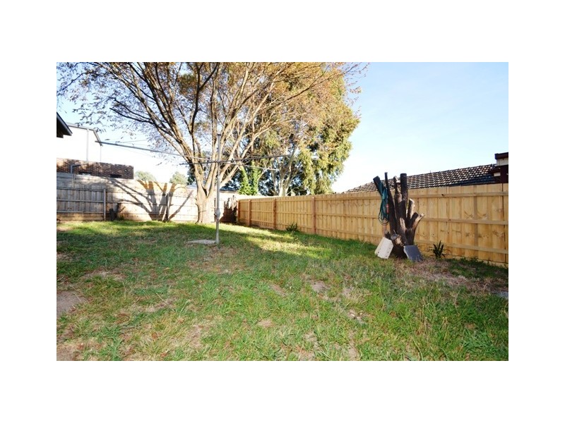 57 Pinehills Drive, Greensborough VIC 3088