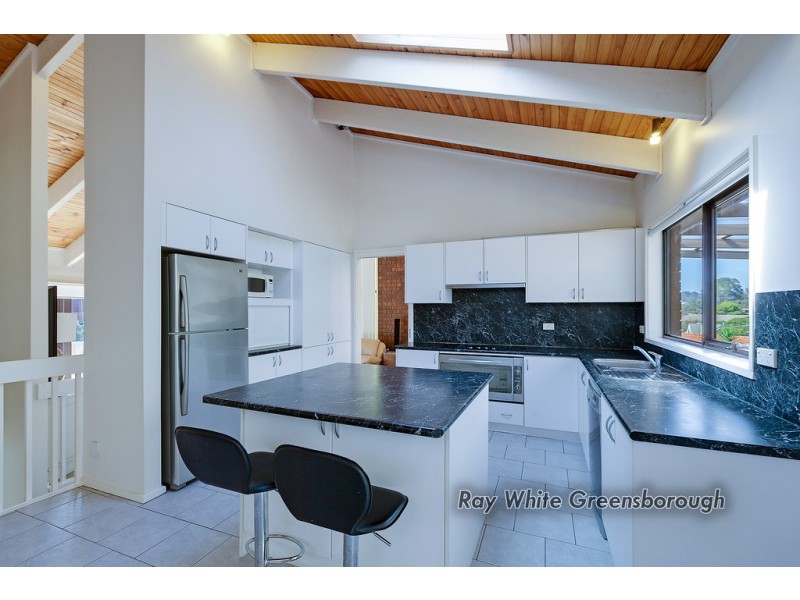 38 Brinawa Drive, Greensborough VIC 3088