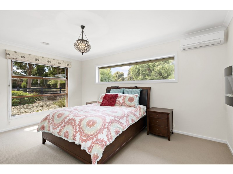 1-3 Flaxen Hills Road, Doreen VIC 3754