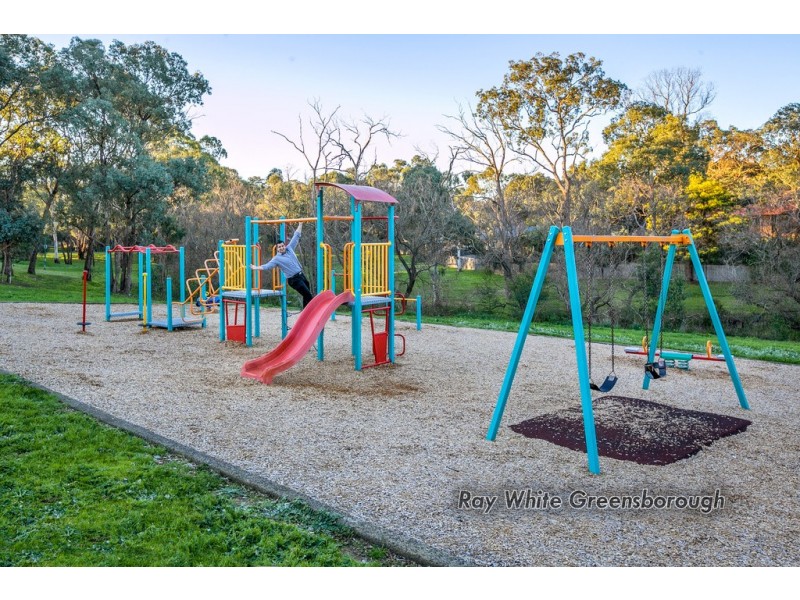 14 St Clems Street, St Helena VIC 3088