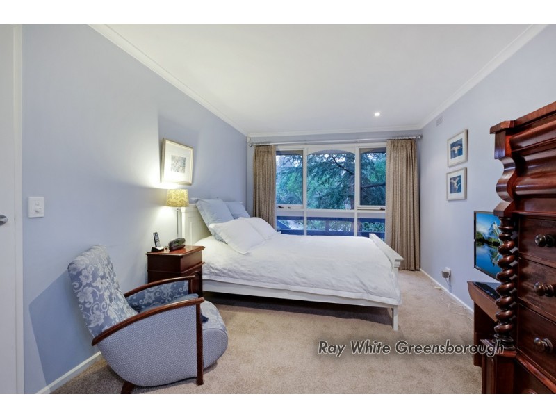 8 Robert Street, Montmorency VIC 3094