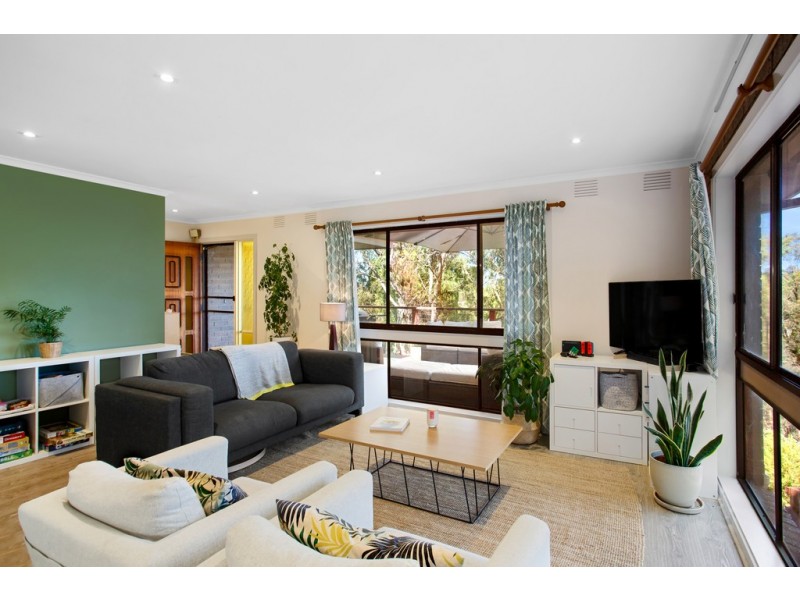 2 Beryl Close, Greensborough VIC 3088