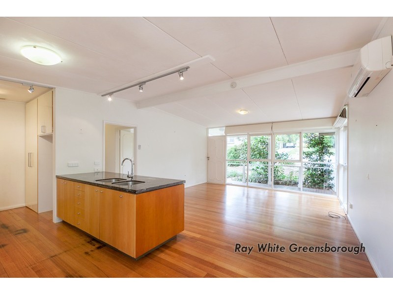 39 Louis Street, Greensborough VIC 3088