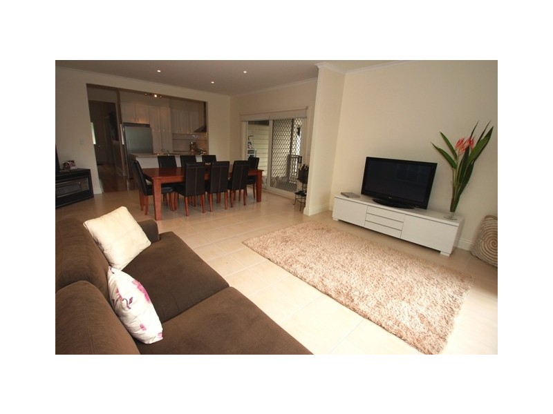 1/5 Sylvan Street, Montmorency VIC 3094