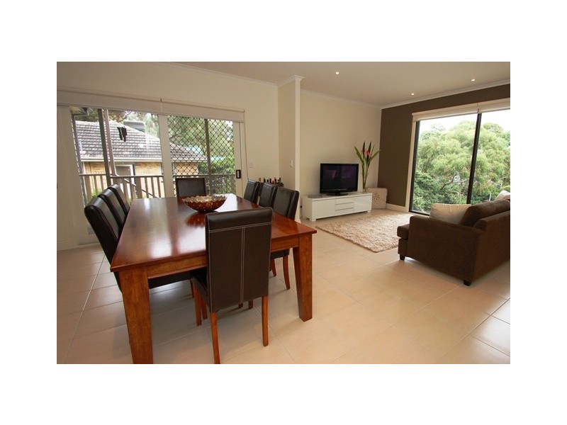 1/5 Sylvan Street, Montmorency VIC 3094