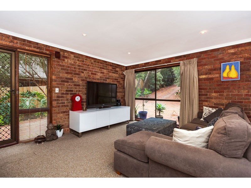 2/44 Sackville Street, Montmorency VIC 3094